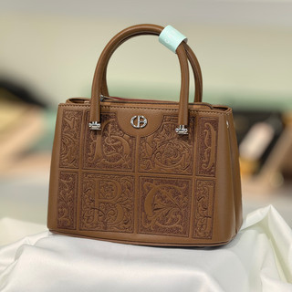 کیف گلدوزی از برند اورجینال کریسبلا | Chrisbella Bag | کد ۵۳۳۵