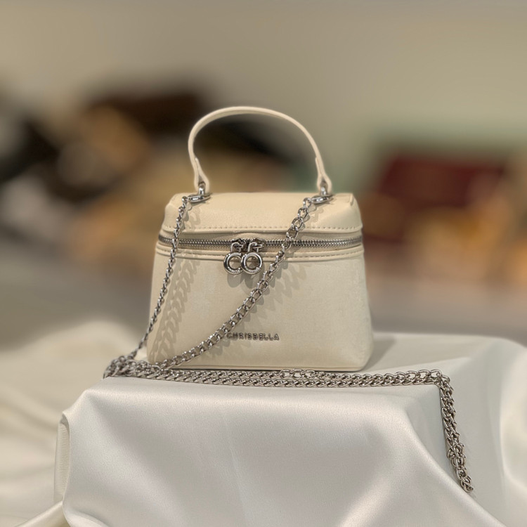 کیف مینی مجلسی کریسبلا مدل 2233 طرح ابر و بادی | اورجینال